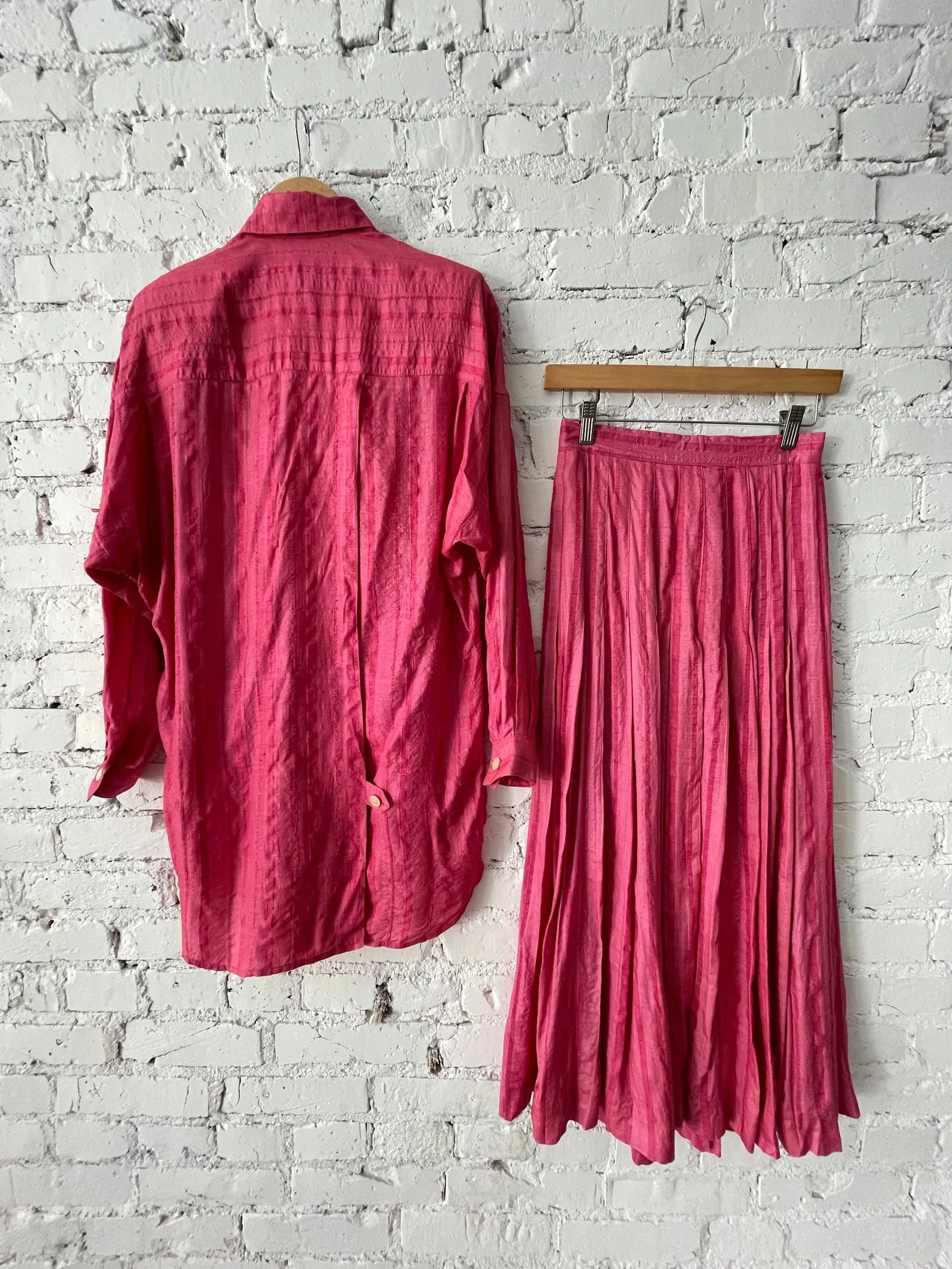 1980s Silk Ensemble Pink Blouse Skirt Set S