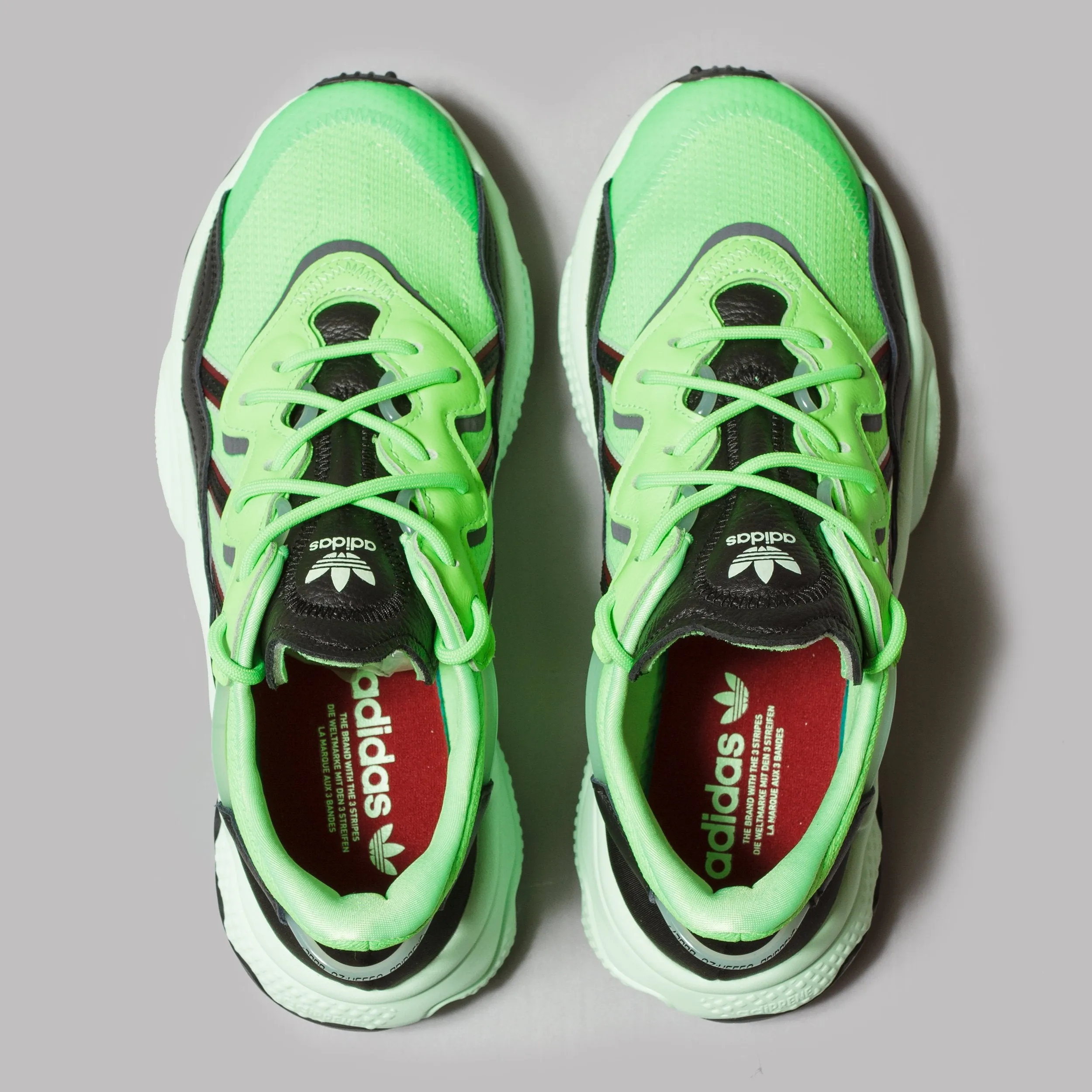 adidas Ozweego (Solar Green / Core Black / Glow Green)