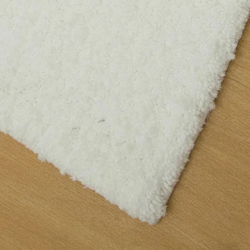 Anti Skid Durable Softness Plush Polyester Rug | 2 x 1 Ft