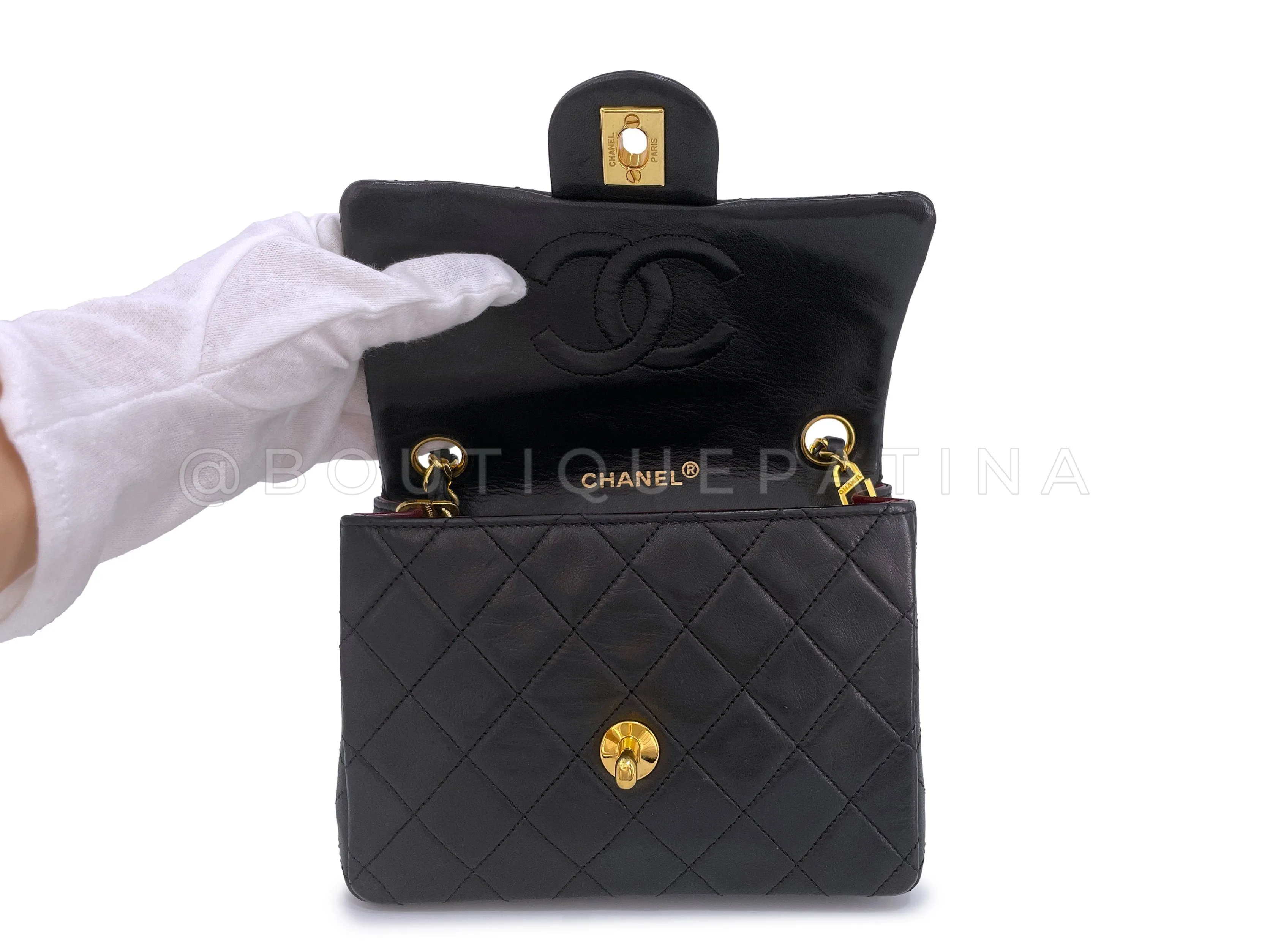 Chanel 1990 Vintage Black Square Mini Flap Bag 24k GHW Lambskin