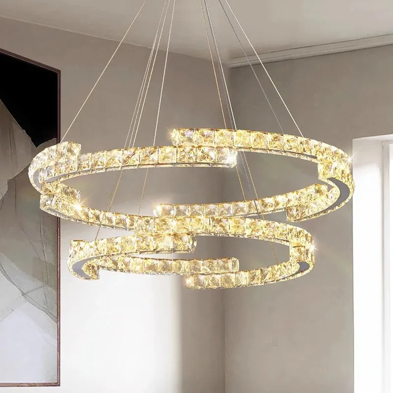 Darius Chandelier Light