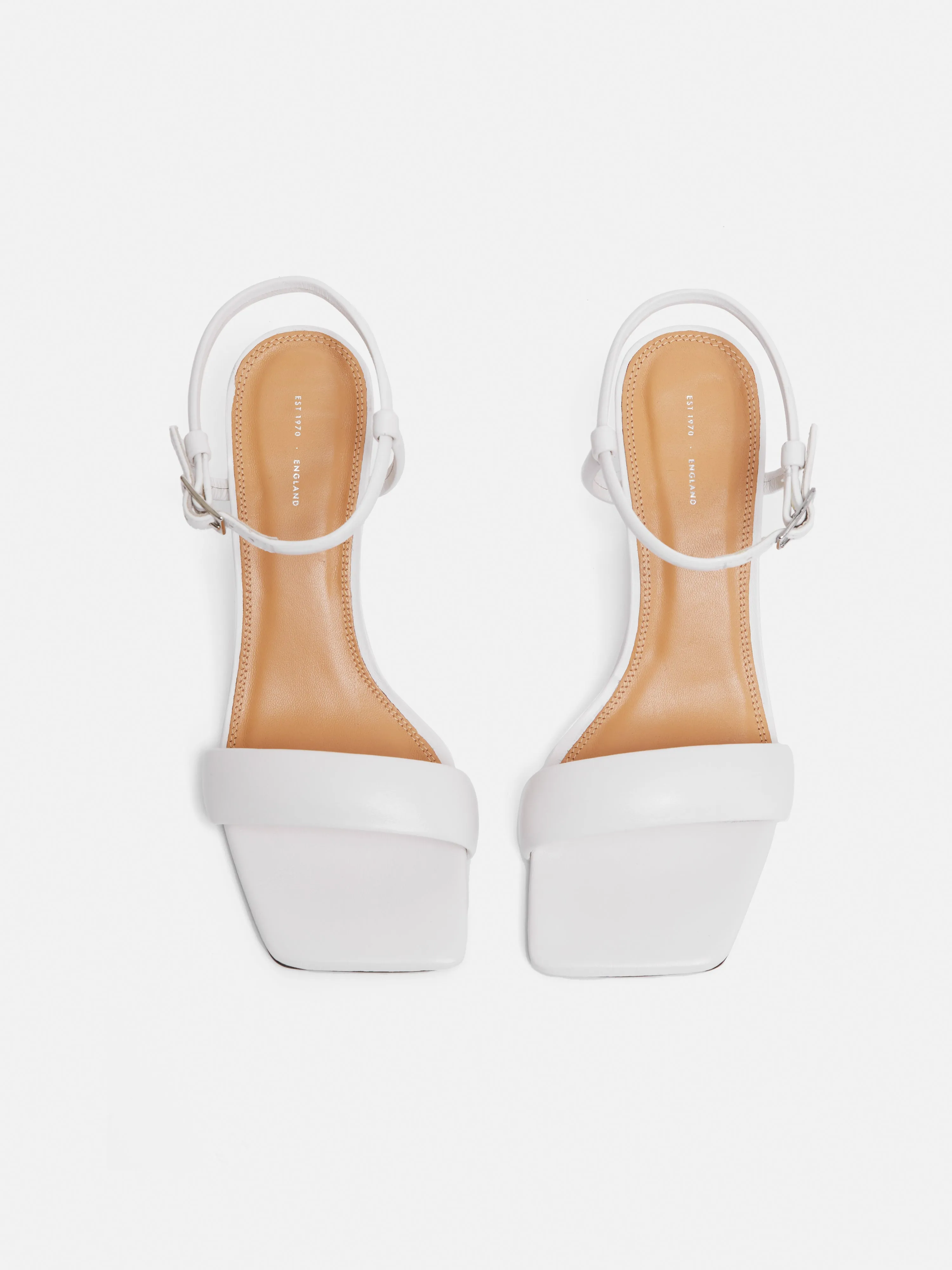 Iris Heel | White