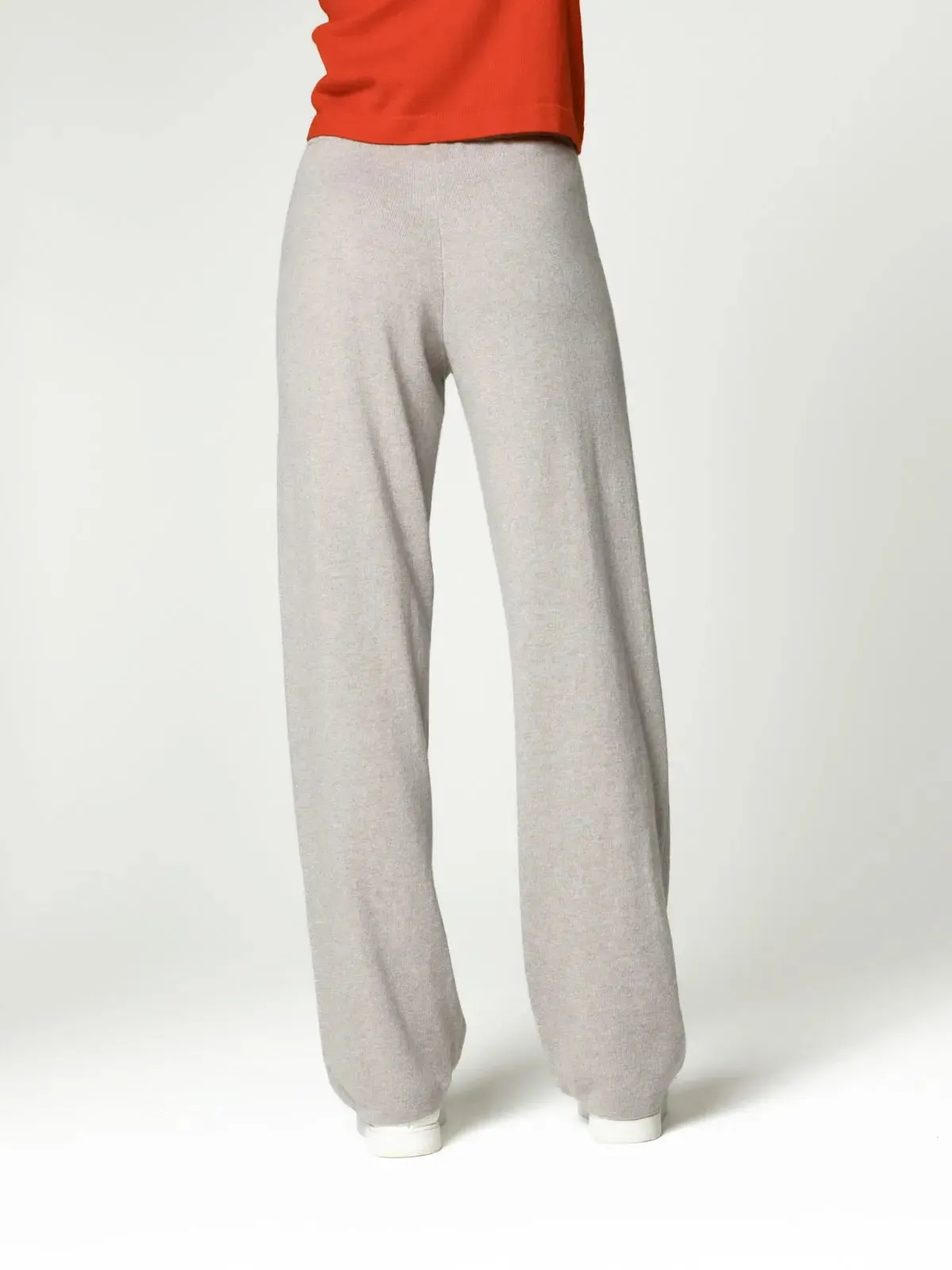 Loose knit trousers