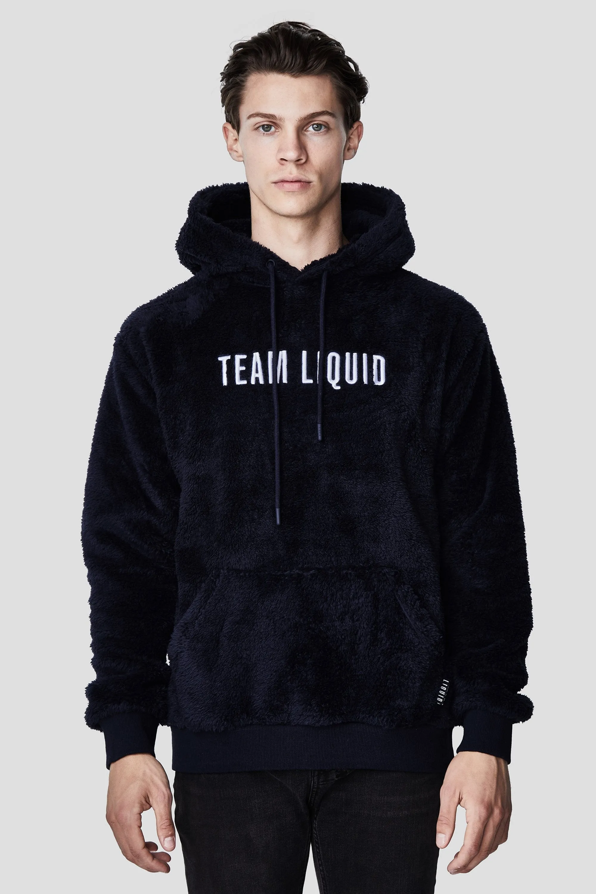 PLUSH PULLOVER HOODIE