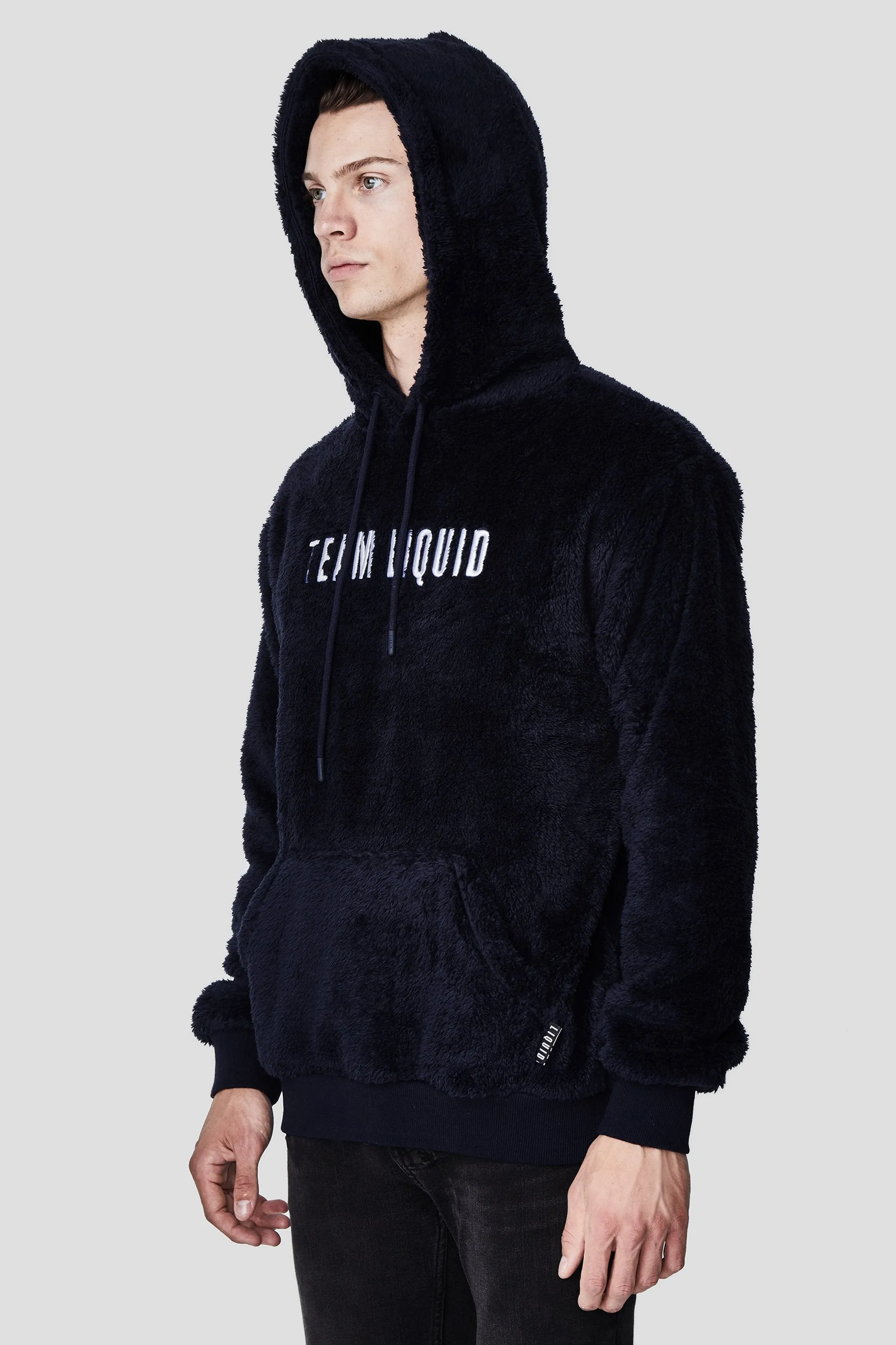 PLUSH PULLOVER HOODIE